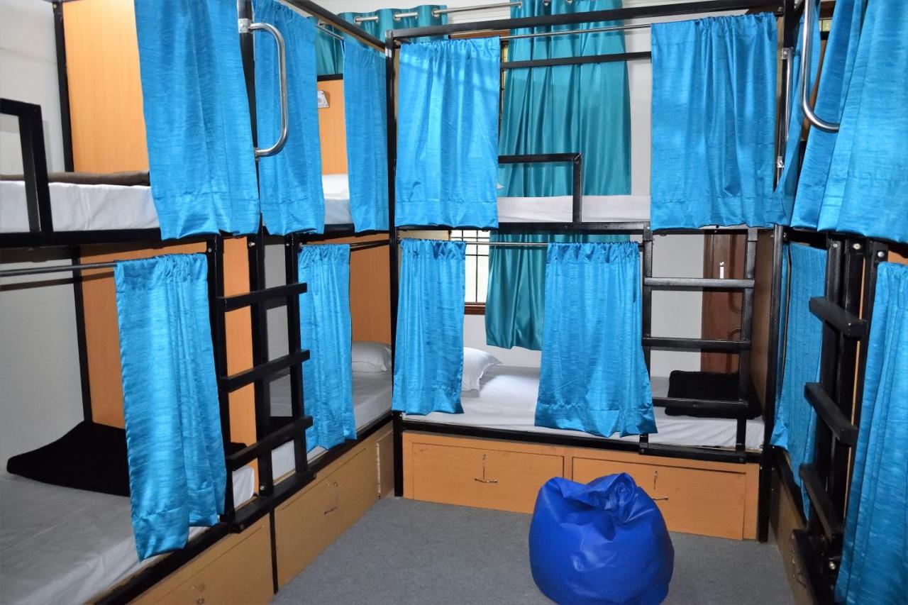 A Pousada Bunkmates Nova Deli Exterior foto