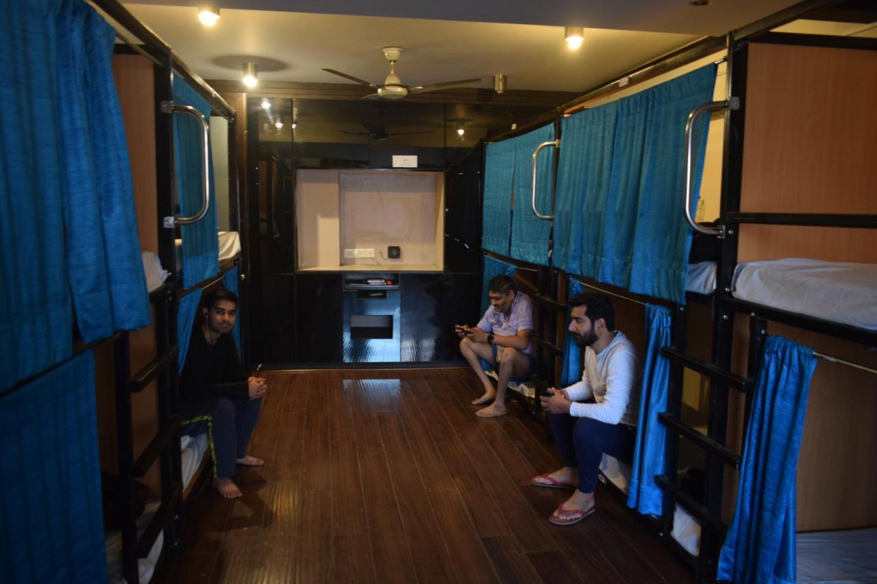 A Pousada Bunkmates Nova Deli Exterior foto